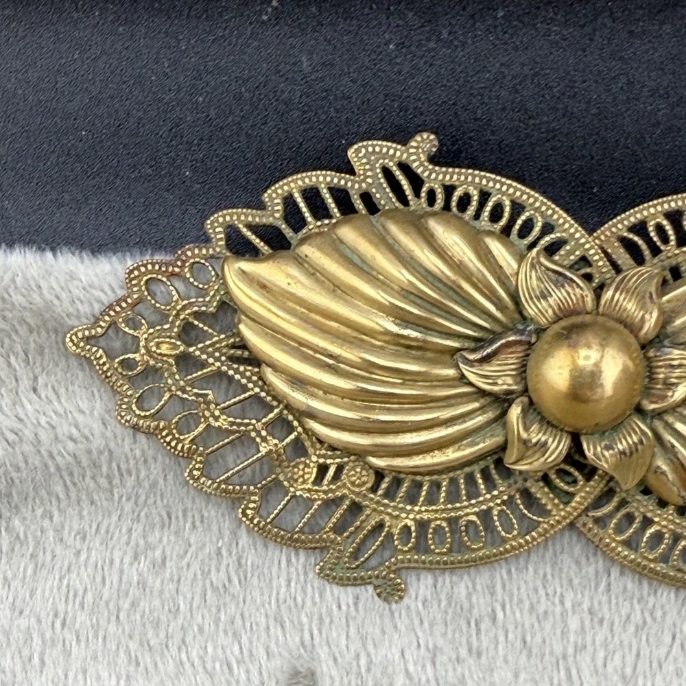 Vintage Estate Brooch Gold Tone Art Deco Flower Bow Filigree Pin 3.5in